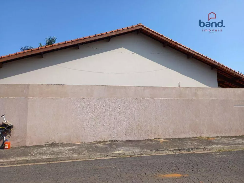 Casa à venda com 3 quartos, 300M2 - Foto 2