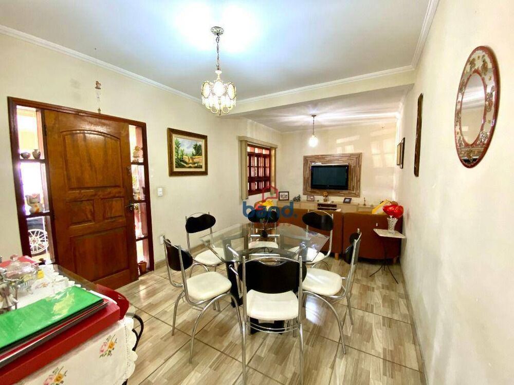 Casa, 4 quartos, 269 m² - Foto 22