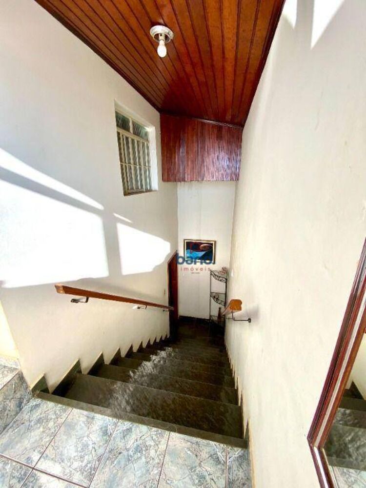 Casa, 4 quartos, 269 m² - Foto 8