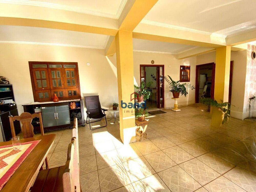 Casa, 4 quartos, 269 m² - Foto 4