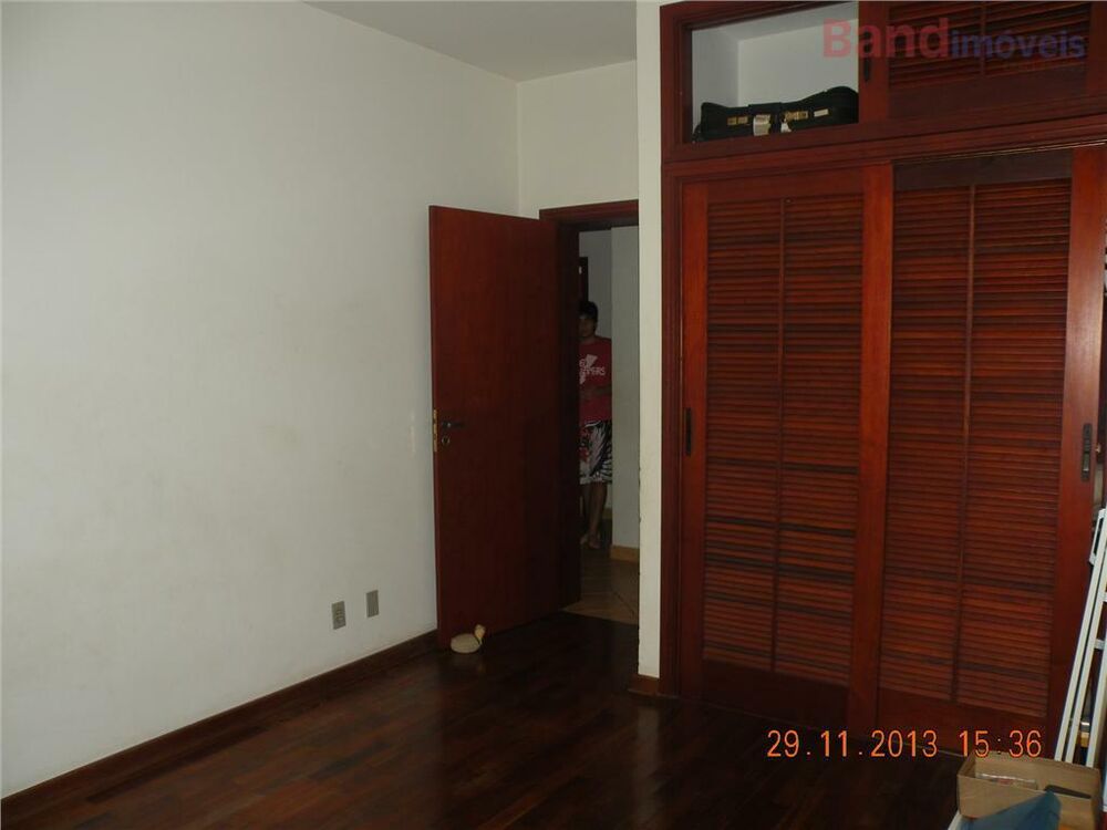 Casa, 4 quartos, 550 m² - Foto 1