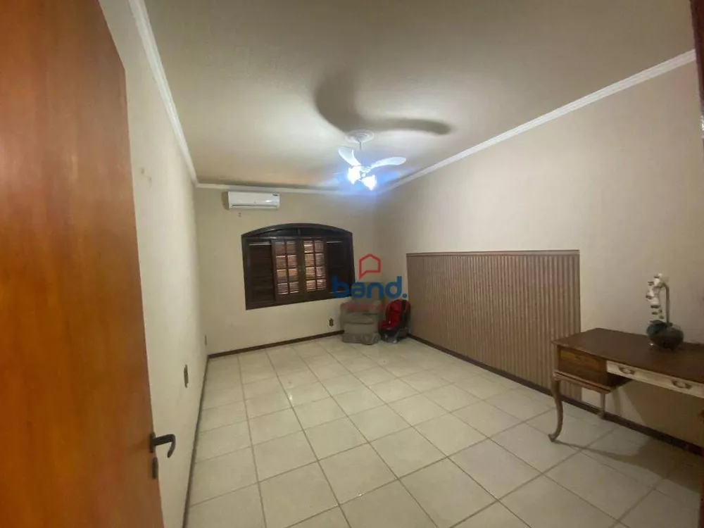 Casa à venda com 2 quartos, 180m² - Foto 4