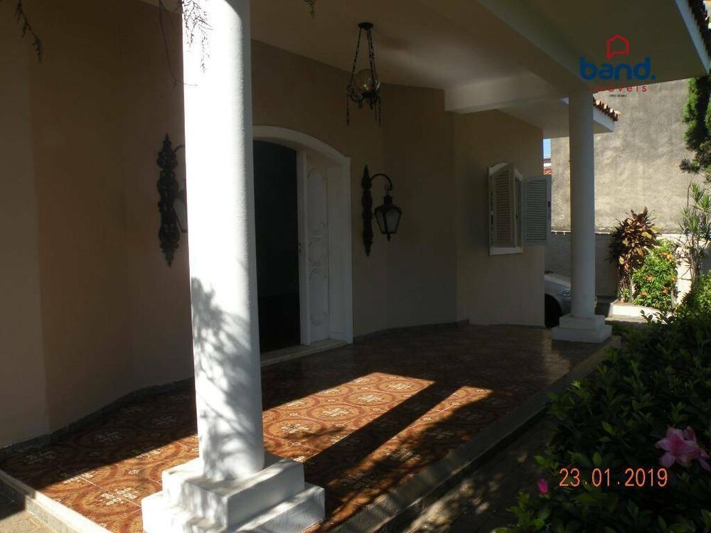 Casa, 3 quartos, 324 m² - Foto 1