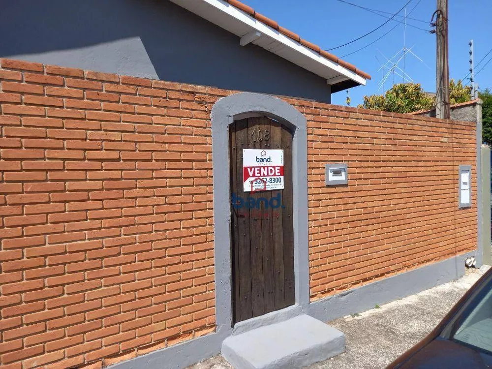 Casa à venda com 2 quartos, 70m² - Foto 2