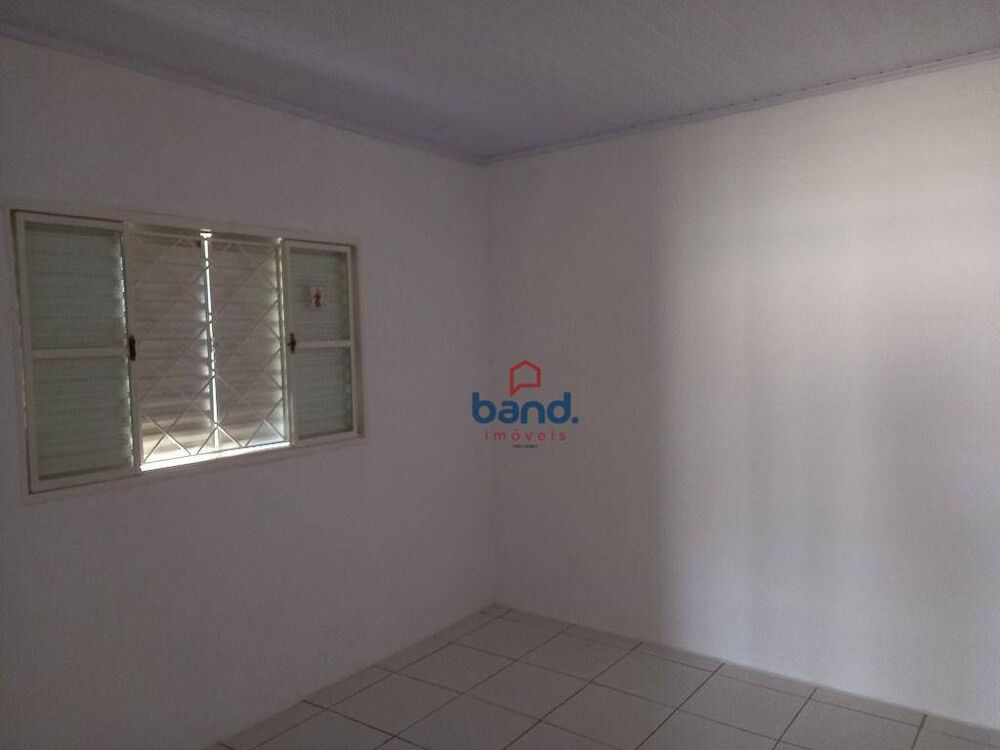 Casa à venda com 2 quartos, 70m² - Foto 5
