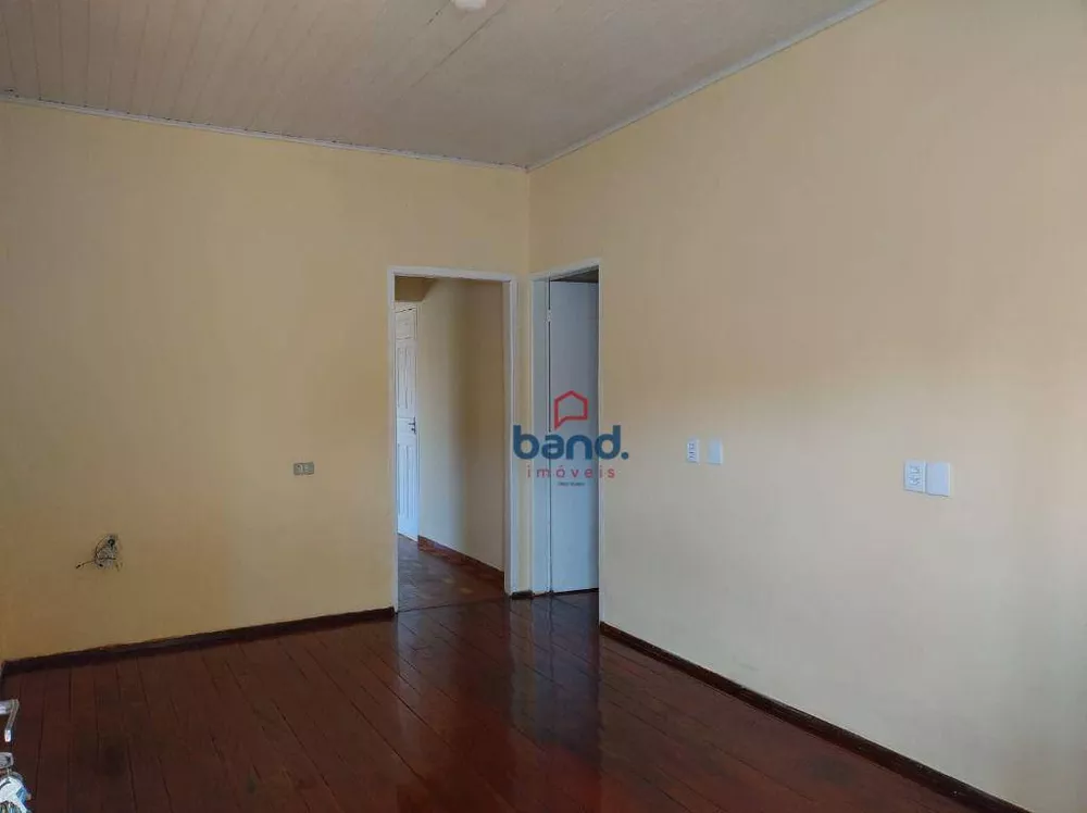 Casa à venda com 3 quartos, 100m² - Foto 4