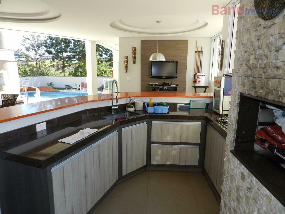 Casa, 5 quartos, 460 m² - Foto 1