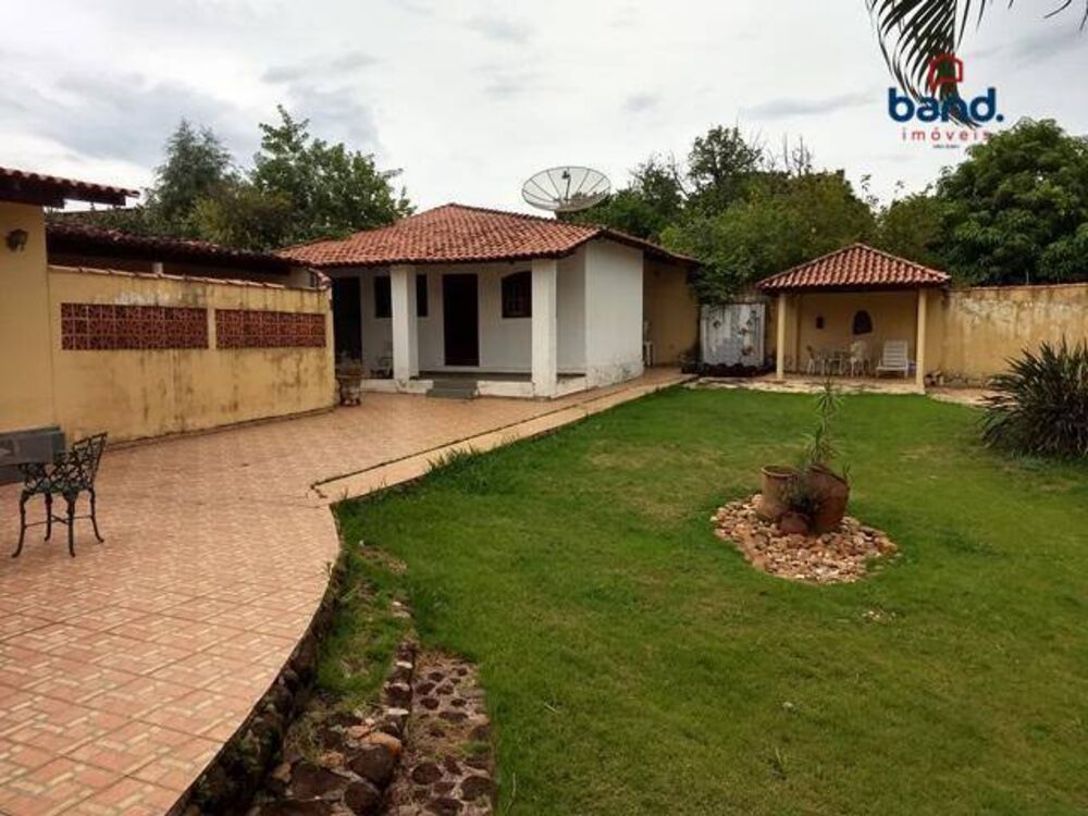 Casa, 3 quartos, 307 m² - Foto 1
