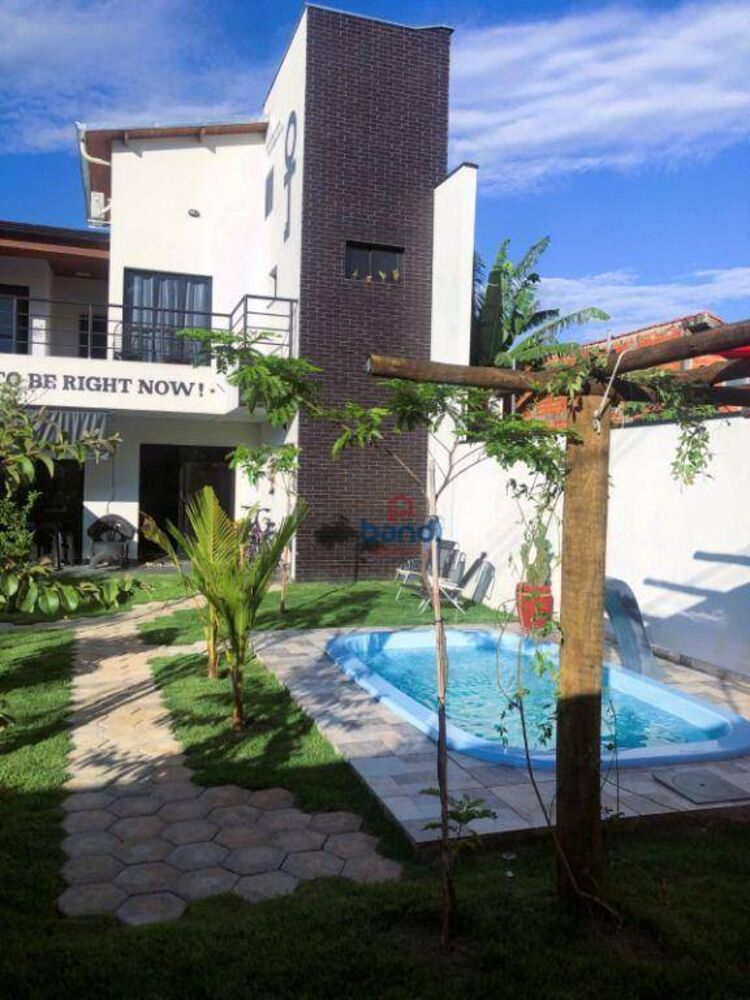Casa, 2 quartos, 131 m² - Foto 2