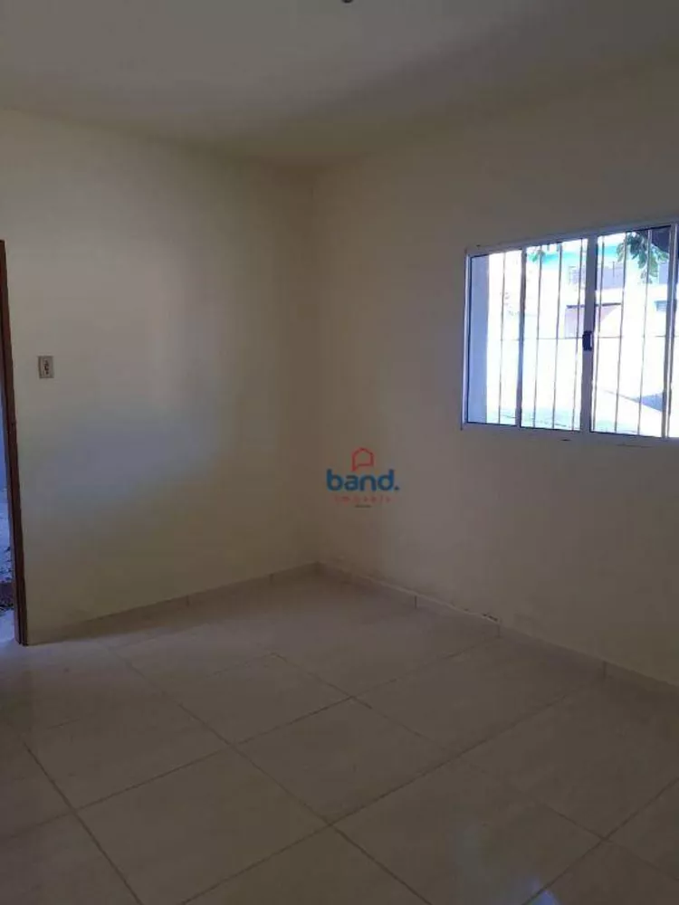 Casa à venda com 2 quartos, 98m² - Foto 4