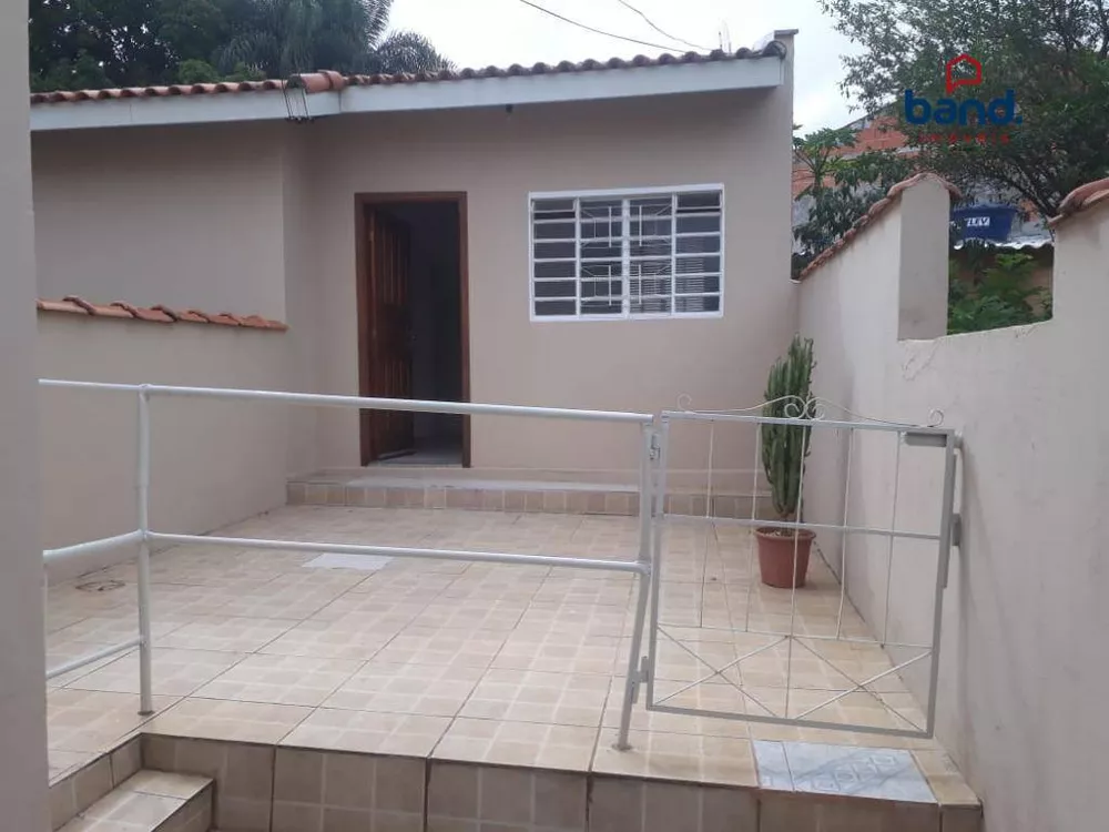 Casa à venda com 3 quartos, 140m² - Foto 2