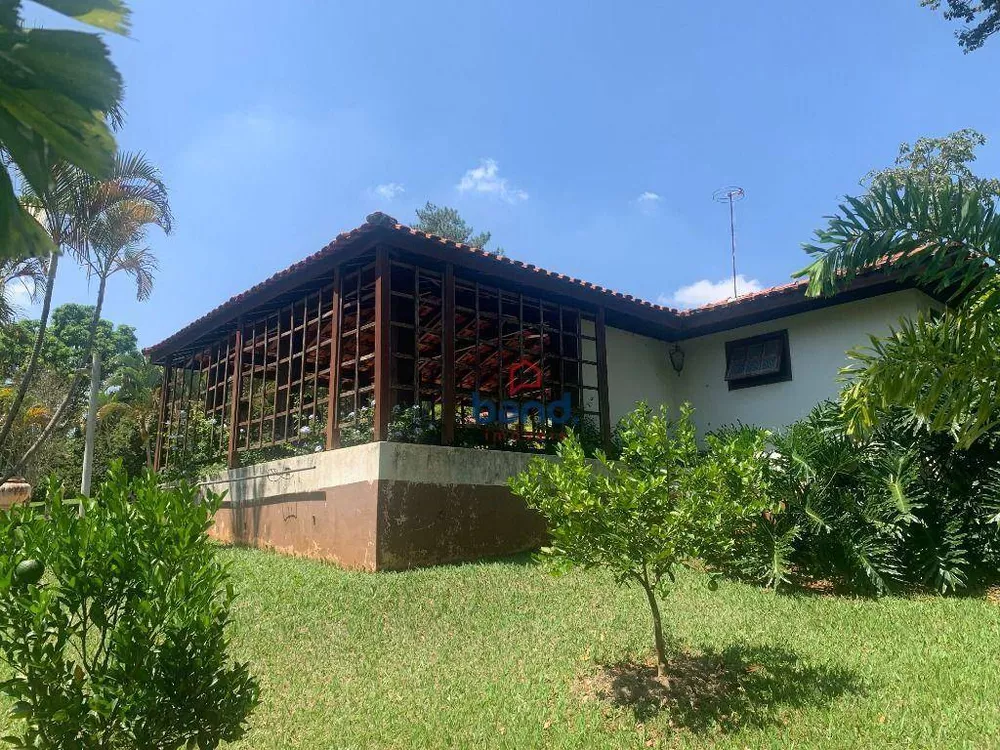 Chácara à venda com 6 quartos, 1000m² - Foto 24