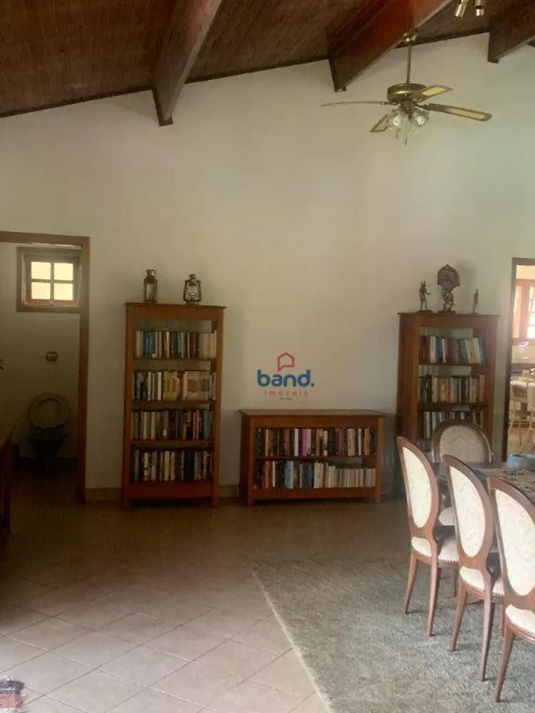 Chácara à venda com 6 quartos, 1000m² - Foto 10