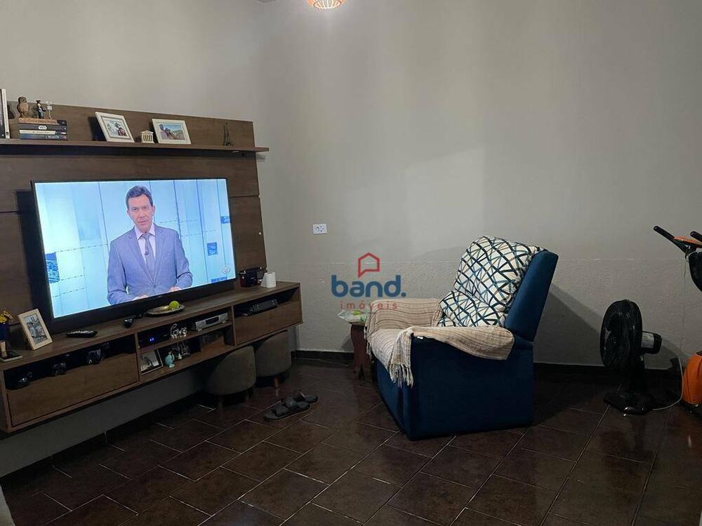 Casa, 2 quartos, 210 m² - Foto 1