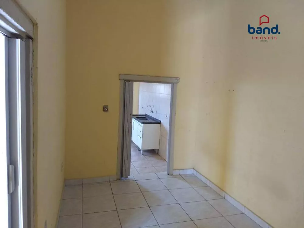 Casa à venda com 2 quartos, 100m² - Foto 4