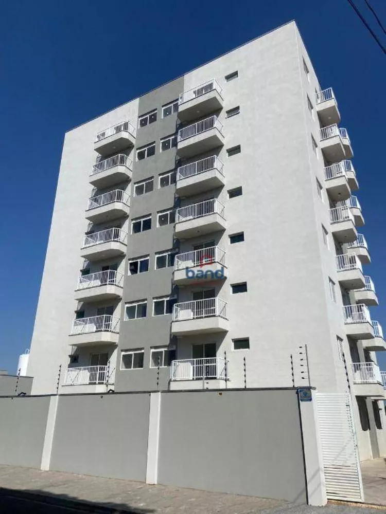 Apartamento à venda com 2 quartos, 65m² - Foto 1