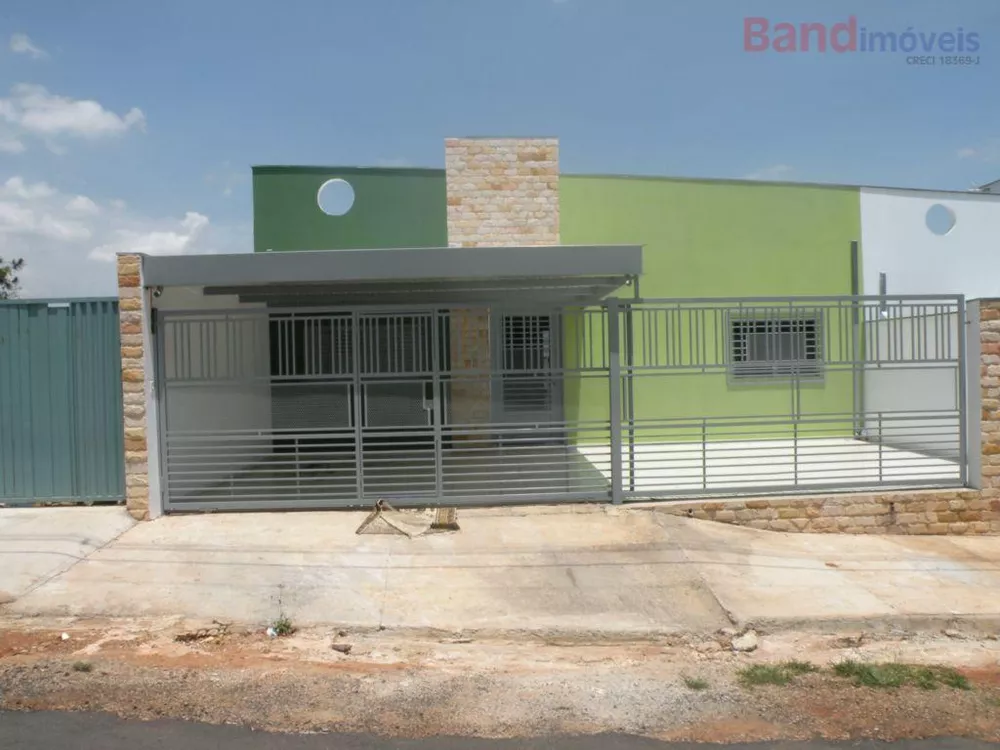 Sobrado à venda com 3 quartos, 170m² - Foto 1