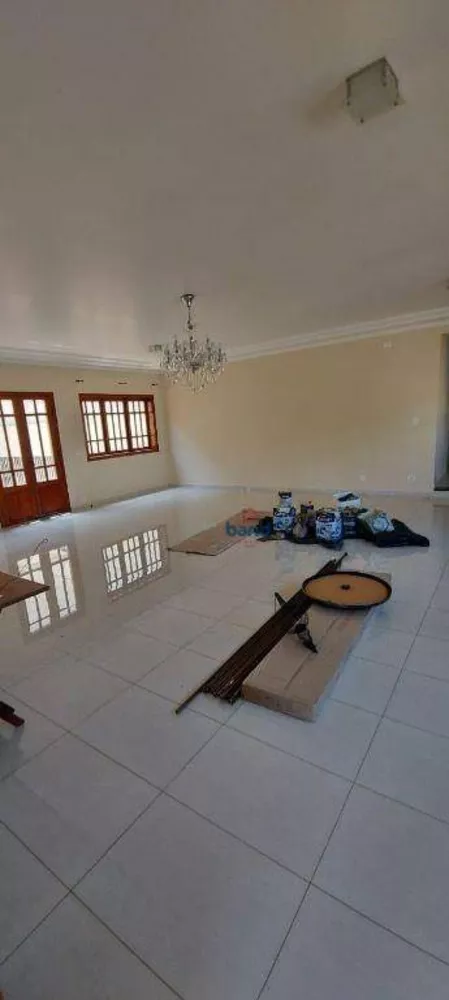 Casa à venda e aluguel com 4 quartos, 36257m² - Foto 3