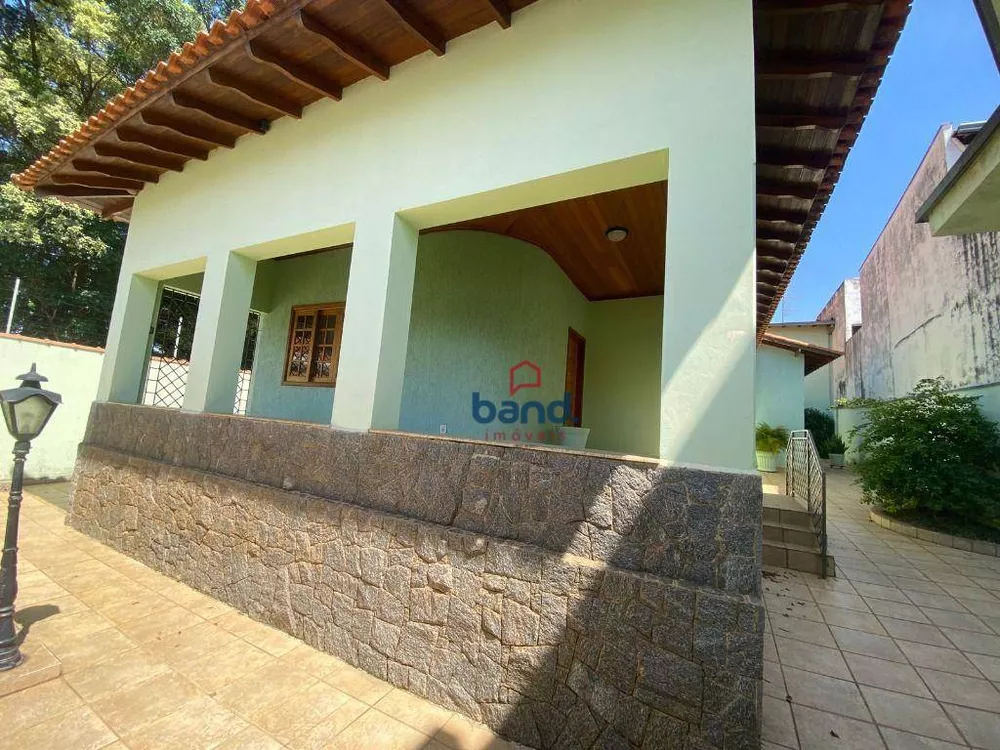 Casa, 3 quartos, 220 m² - Foto 1
