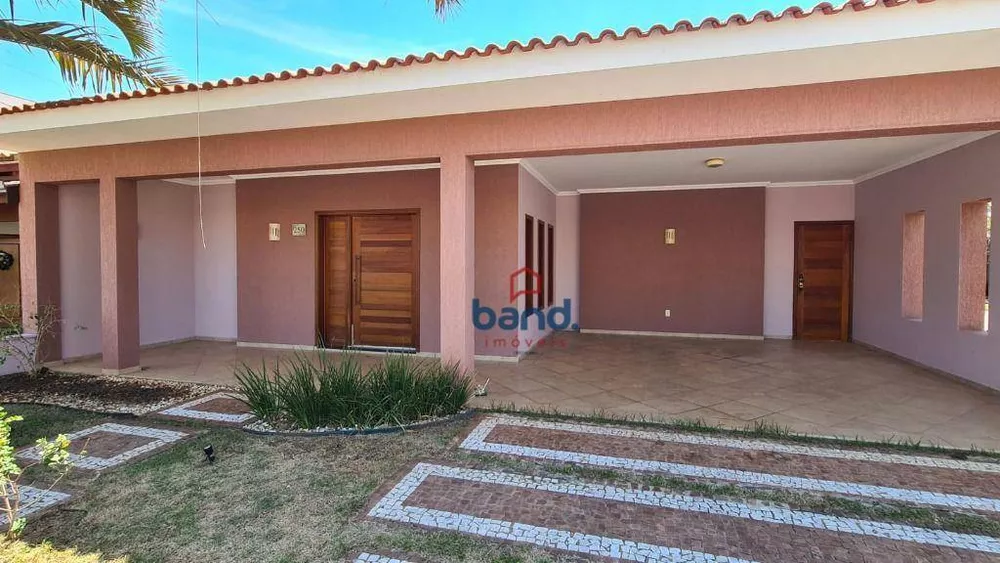 Casa à venda com 3 quartos, 201m² - Foto 3