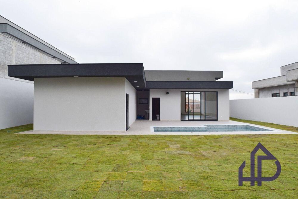 Casa para alugar com 3 quartos, 240m² - Foto 4