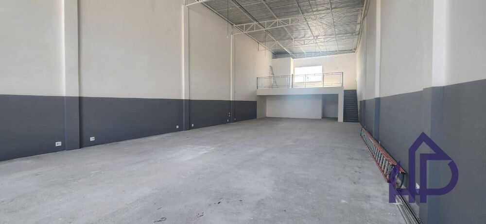 Depósito-Galpão, 385 m² - Foto 1