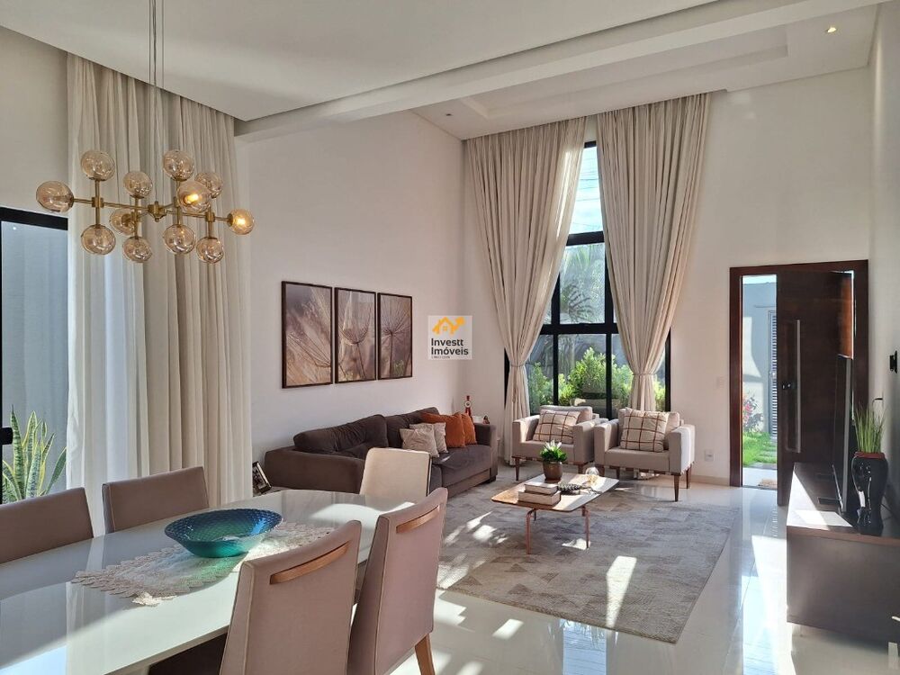 Casa à venda com 3 quartos - Foto 1
