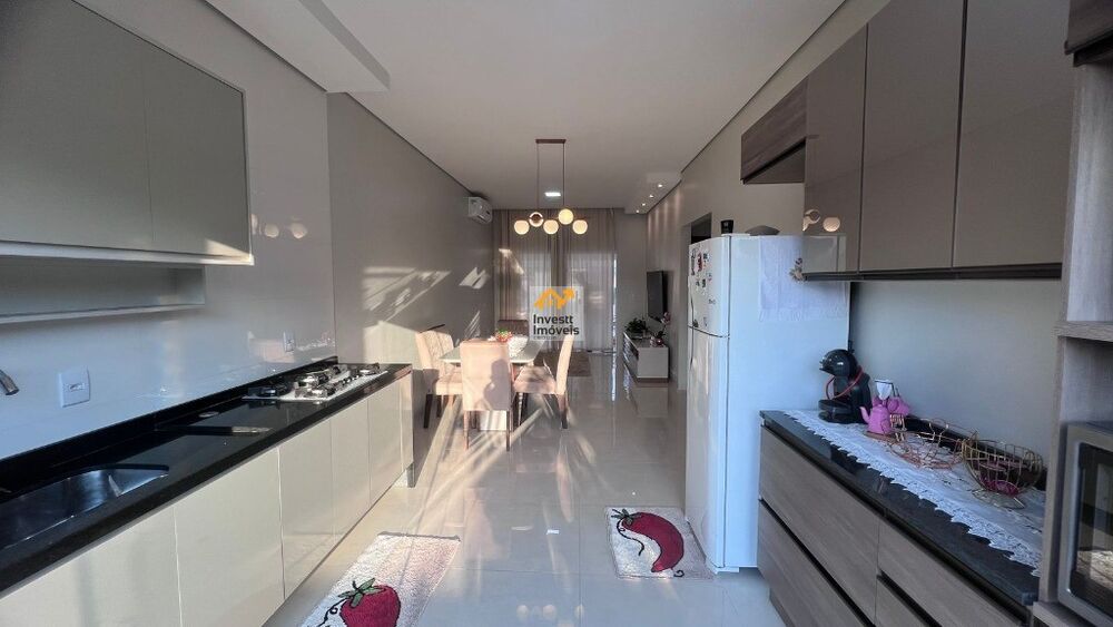 Casa à venda com 3 quartos - Foto 2