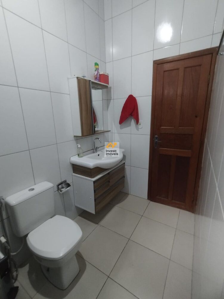 Casa à venda com 4 quartos - Foto 2
