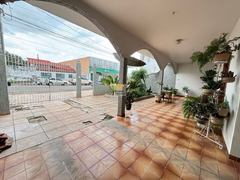 Prédio Inteiro - Foto 1