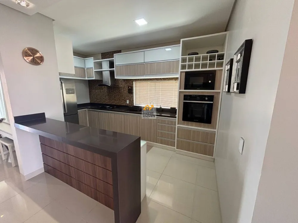 Casa, 5 quartos - Foto 2