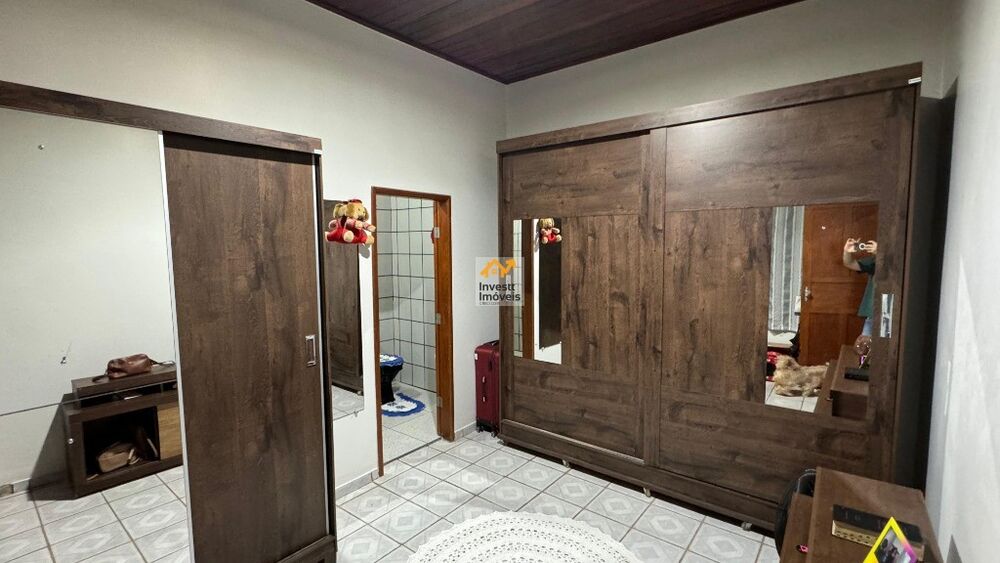 Casa à venda com 3 quartos - Foto 2