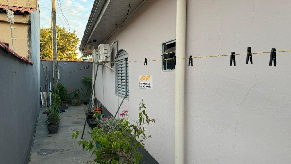 Casa à venda com 3 quartos - Foto 4