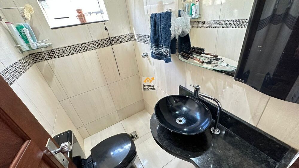 Casa à venda com 3 quartos - Foto 2
