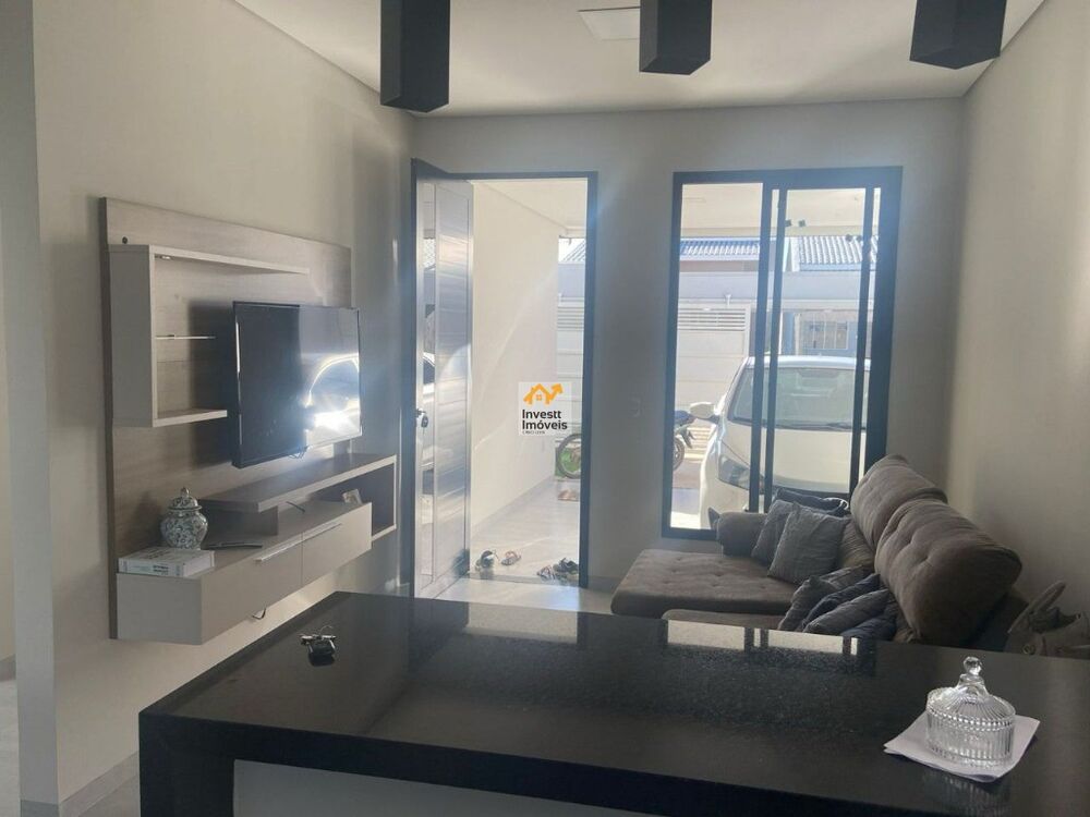 Casa à venda com 2 quartos - Foto 1