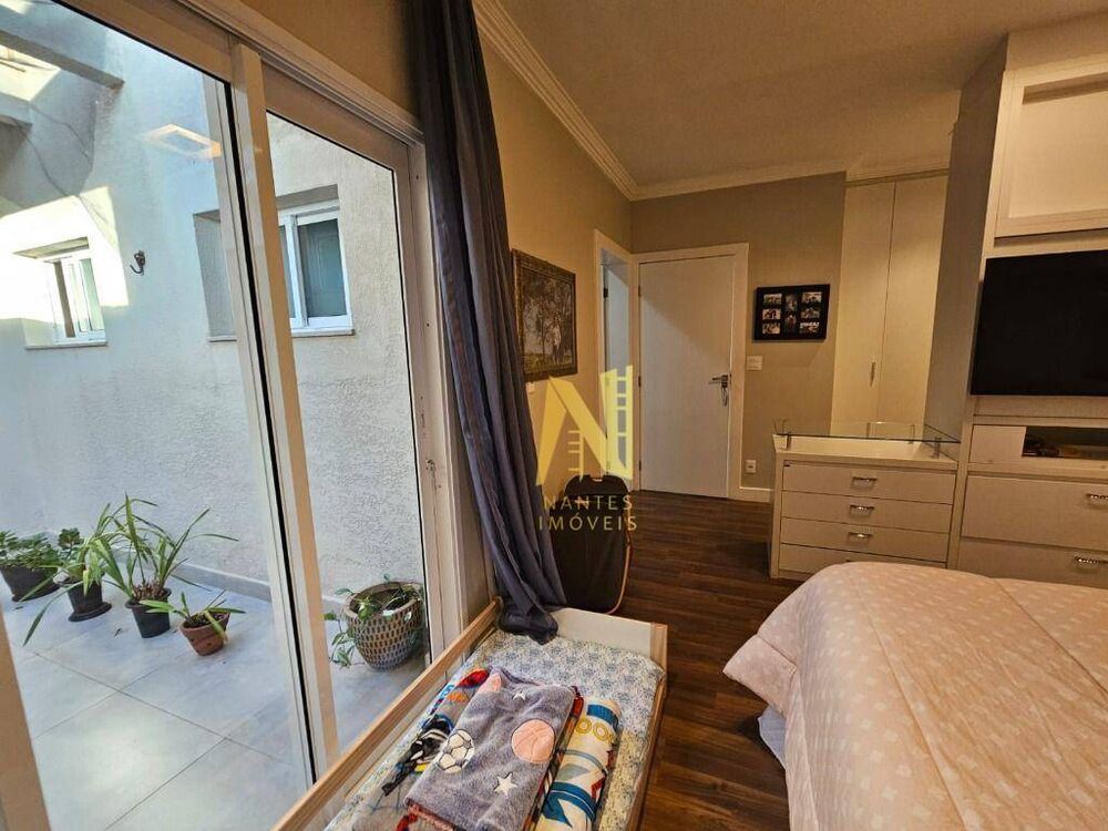 Casa de Condomínio à venda com 3 quartos, 216m² - Foto 10