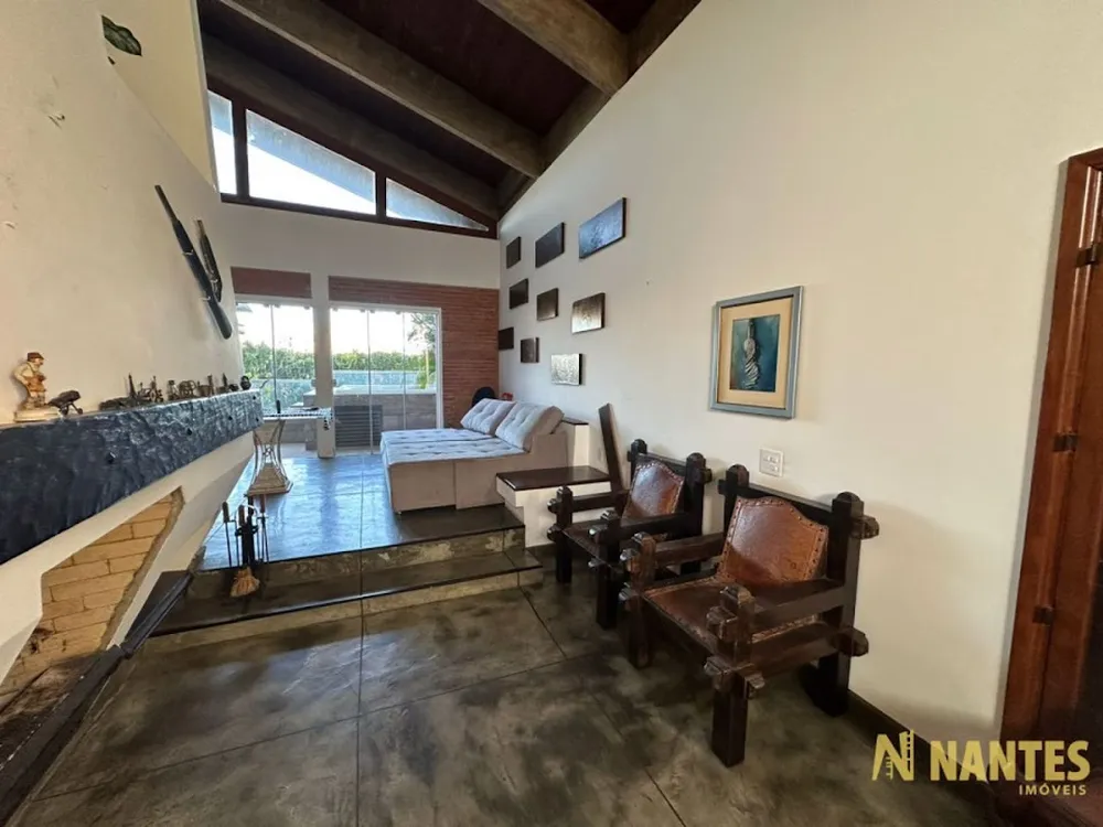 Casa, 3 quartos, 600 m² - Foto 1