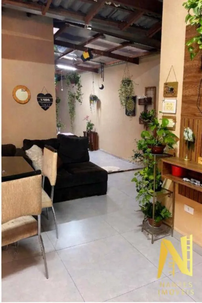 Casa, 3 quartos, 136 m² - Foto 2