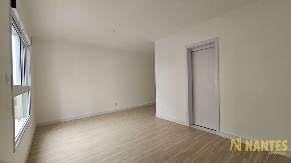 Apartamento, 3 quartos, 137 m² - Foto 1