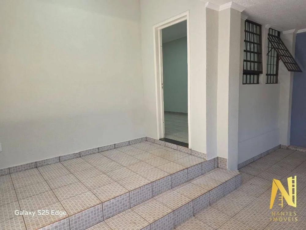 Casa, 3 quartos, 162 m² - Foto 2