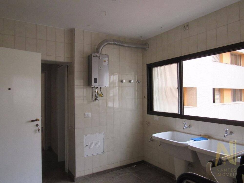Apartamento, 4 quartos, 330 m² - Foto 37