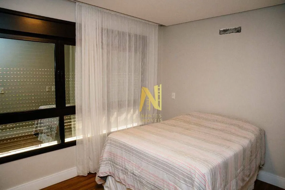 Casa, 3 quartos, 384 m² - Foto 23