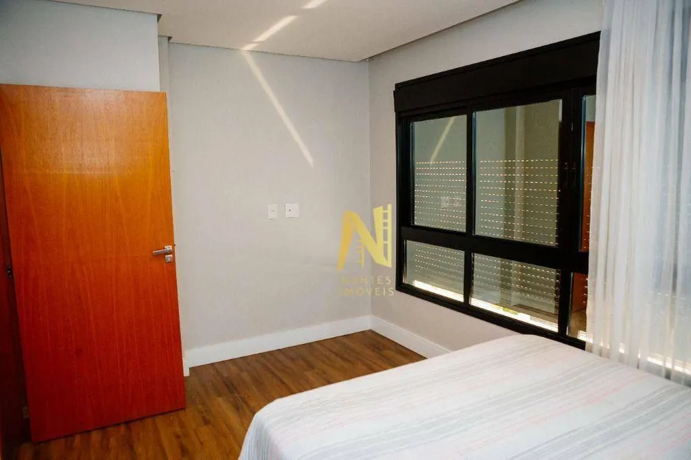 Casa, 3 quartos, 384 m² - Foto 32