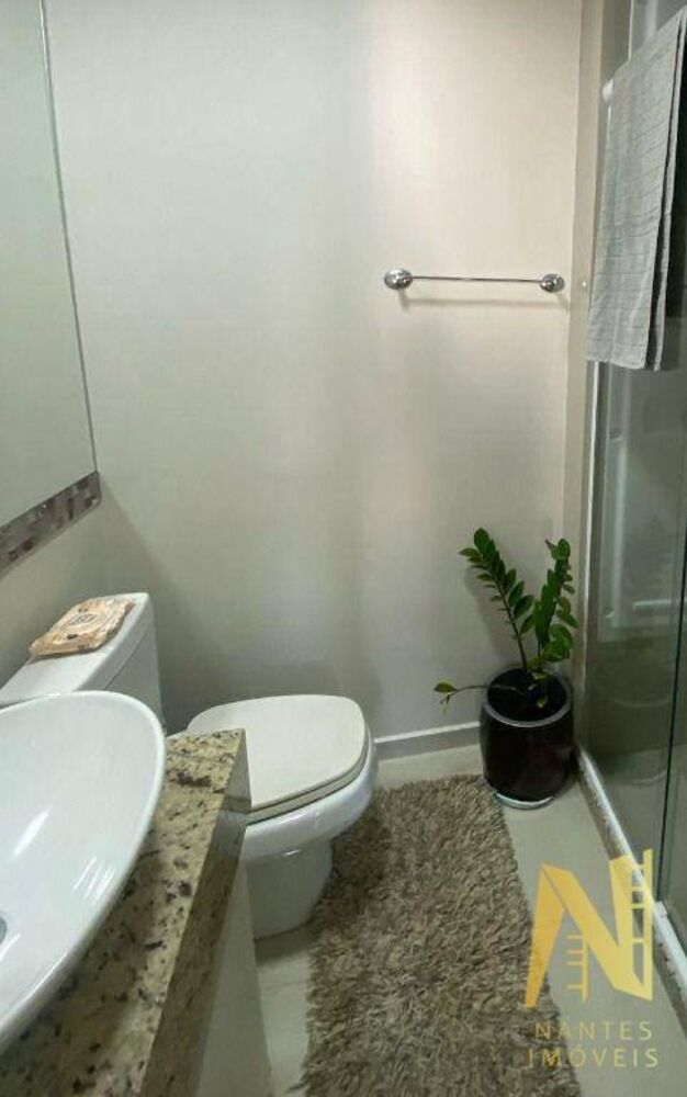 Apartamento à venda com 3 quartos, 81m² - Foto 13