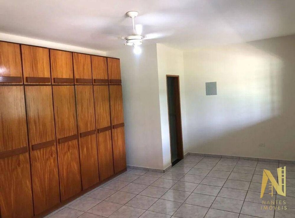 Casa, 4 quartos, 180 m² - Foto 7
