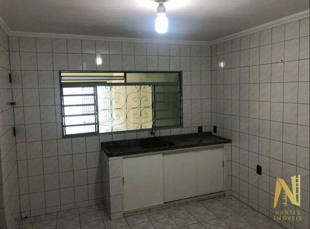 Casa, 4 quartos, 180 m² - Foto 3
