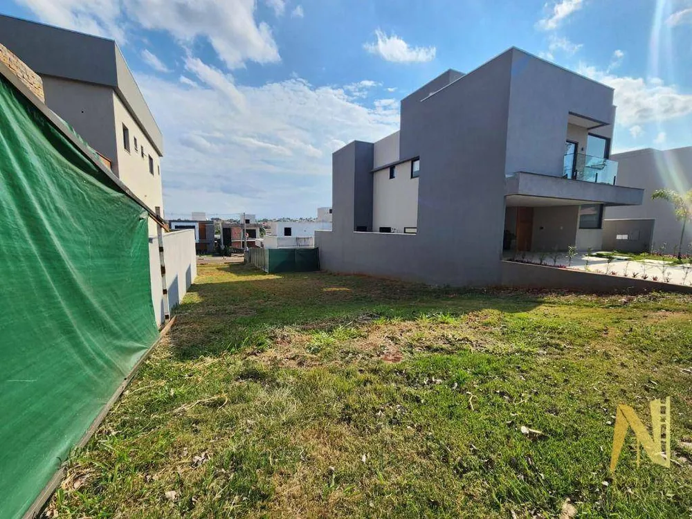 Loteamento e Condomínio, 253 m² - Foto 1