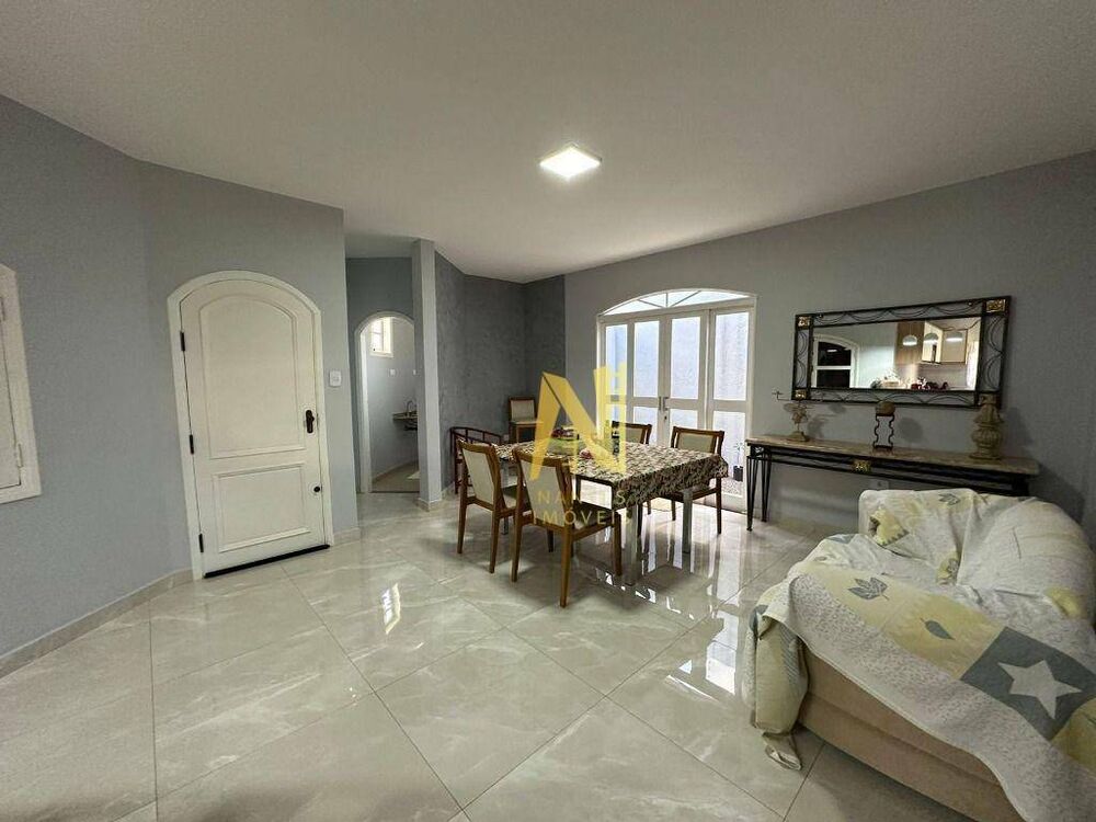 Casa, 3 quartos, 268 m² - Foto 17