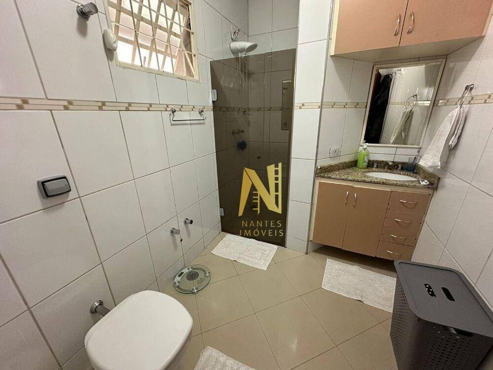 Casa, 3 quartos, 268 m² - Foto 10