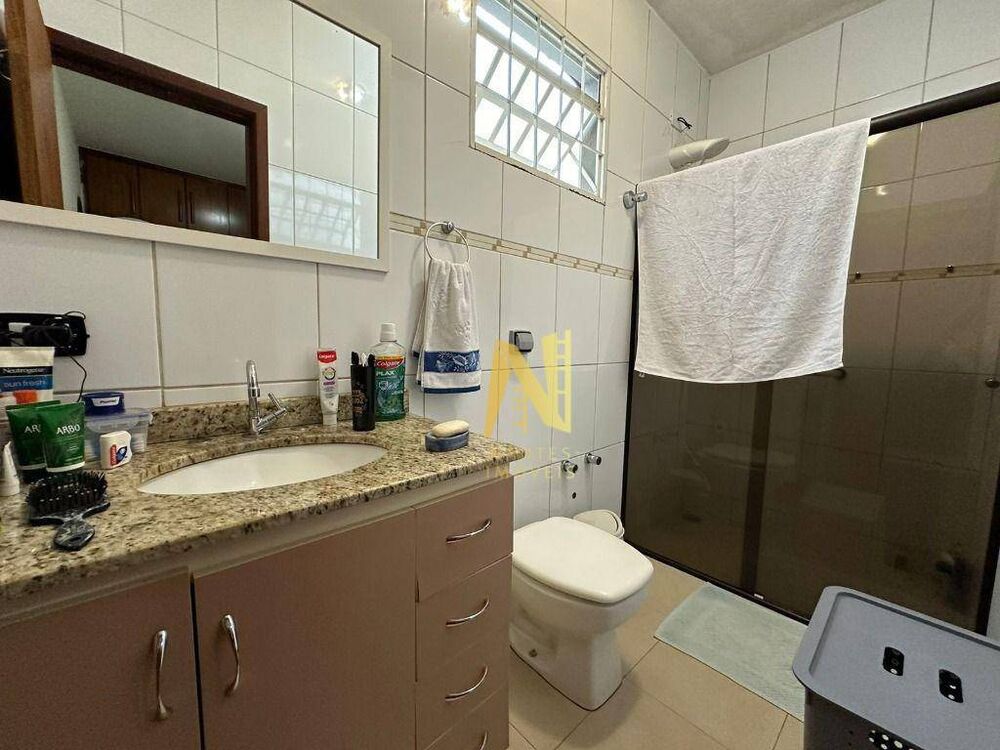 Casa, 3 quartos, 268 m² - Foto 3